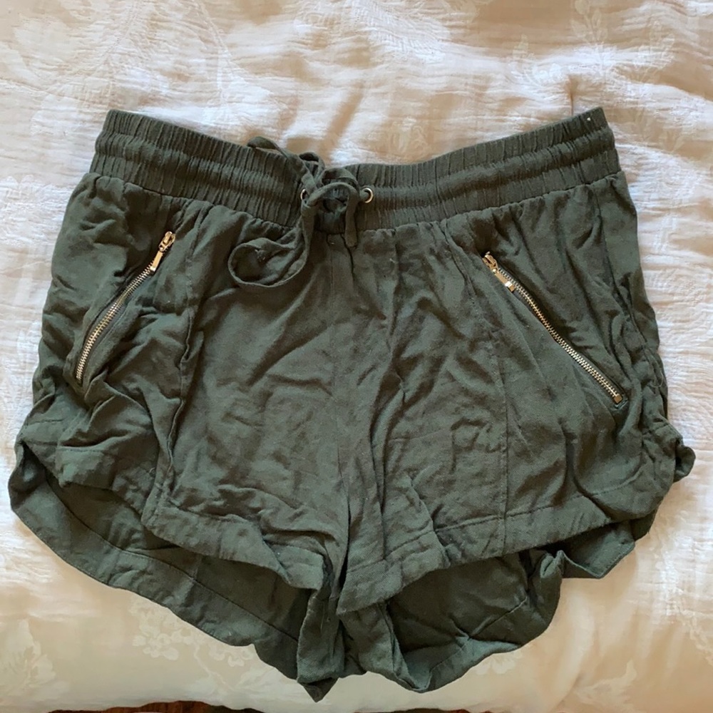 Linen shorts